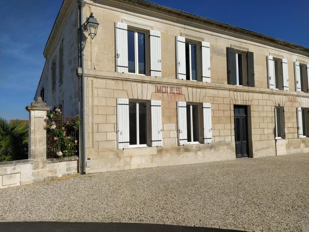 Gite Modes Et Cafe Epargnes Kültér fotó